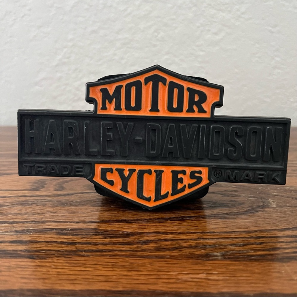 Harley-Davidson Bar & Shield Logo Hitch Plug Solid Metal Cover